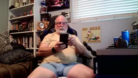 D K online show from 05-17-26, 09:33