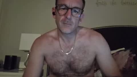 Snapshot of desertranger chatting on 11-15-25, 01:51 desertranger online show from 11-15-25, 01:51