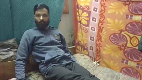 desi_boy799417 online show from 12-23-25, 05:49