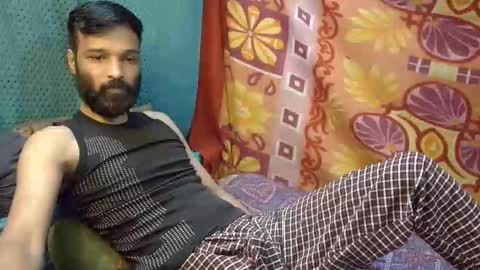 desi_boy799417 online show from 02-19-26, 08:21