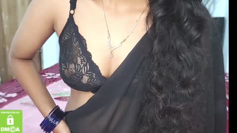 Snapshot of desicoupleshow chatting on 01-07-25, 04:27 Eva and Adam online show from 01-07-25, 04:27