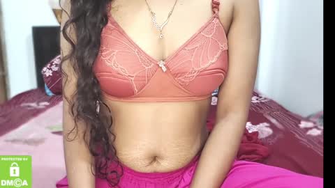 Snapshot of desicoupleshow chatting on 01-09-25, 12:19 Eva and Adam online show from 01-09-25, 12:19