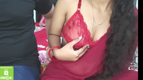 Snapshot of desicoupleshow chatting on 01-13-25, 01:06 Eva and Adam online show from 01-13-25, 01:06