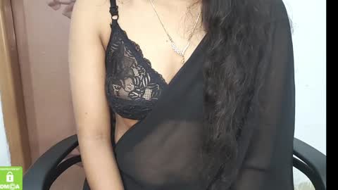 Snapshot of desicoupleshow chatting on 01-18-25, 03:16 Eva and Adam online show from 01-18-25, 03:16