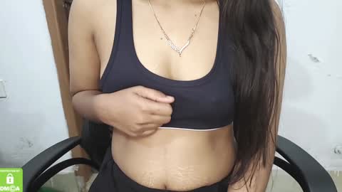 Snapshot of desicoupleshow chatting on 02-06-25, 03:59 Eva and Adam online show from 02-06-25, 03:59