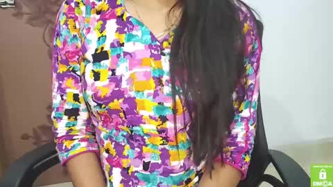 Snapshot of desicoupleshow chatting on 02-10-25, 06:03 Eva and Adam online show from 02-10-25, 06:03