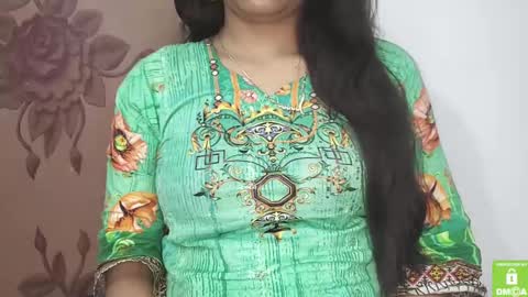 Snapshot of desicoupleshow chatting on 02-14-25, 02:12 Eva and Adam online show from 02-14-25, 02:12