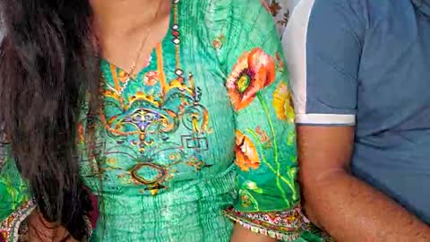 Snapshot of desicoupleshow chatting on 02-15-25, 01:10 Eva and Adam online show from 02-15-25, 01:10