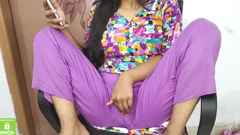 Snapshot of desicoupleshow chatting on 02-18-25, 03:10 Eva and Adam online show from 02-18-25, 03:10