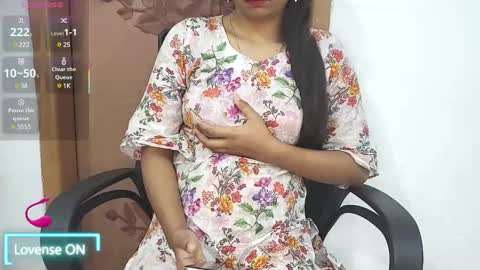 Snapshot of desicoupleshow chatting on 03-12-25, 12:57 Eva and Adam online show from 03-12-25, 12:57