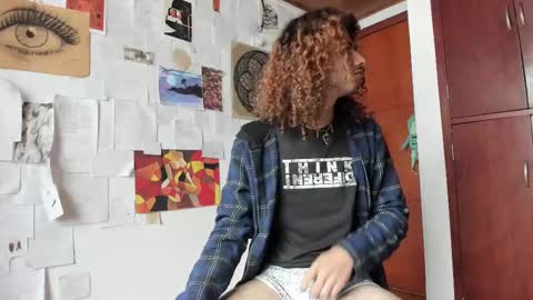 Snapshot of desidias chatting on 02-21-25, 05:20 Desidias online show from 02-21-25, 05:20