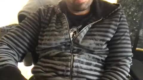 Desi Dude online show from 10-16-25, 06:09