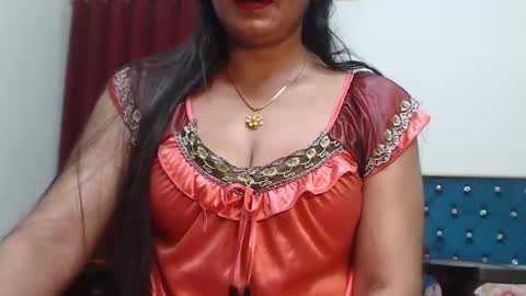 Maisa online show from 09-18-25, 05:04