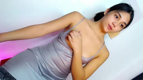 Snapshot of desirable_rica chatting on 07-13-26, 11:29 desirable_rica online show from 07-13-26, 11:29