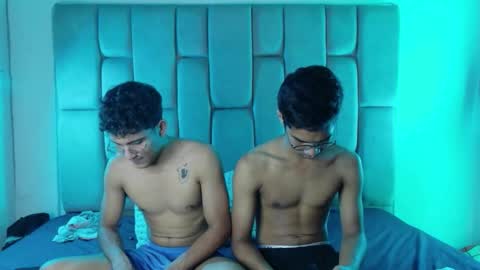 desire4duo online show from 02-28-26, 03:46