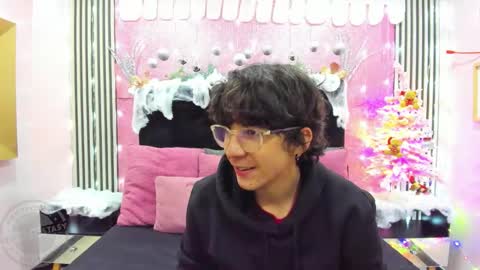 desire_ecstasy online show from 12-16-25, 06:02