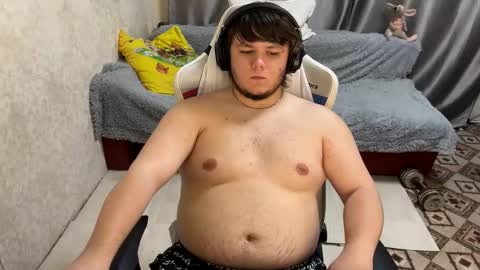 Snapshot of desiredude9 chatting on 09-20-25, 03:13 desiredude9 online show from 09-20-25, 03:13