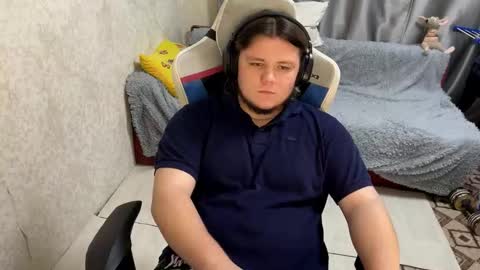 Snapshot of desiredude9 chatting on 10-06-25, 06:38 desiredude9 online show from 10-06-25, 06:38