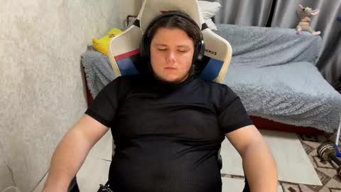 Snapshot of desiredude9 chatting on 10-07-25, 05:54 desiredude9 online show from 10-07-25, 05:54