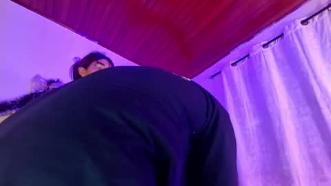 TORI AND MR. BEAR online show from 11-28-25, 06:21