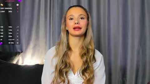 Willow online show from 11-05-25, 06:13