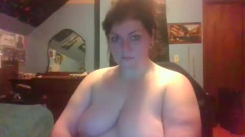 Snapshot of desireepeach69 chatting on 05-23-26, 01:00 desireepeach69 online show from 05-23-26, 01:00