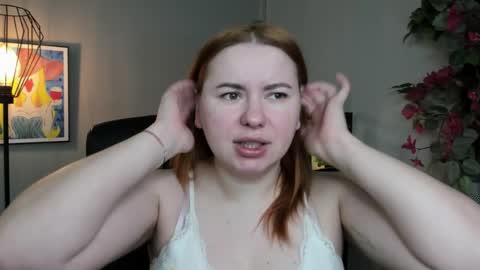 LAYLA online show from 04-01-26, 06:25