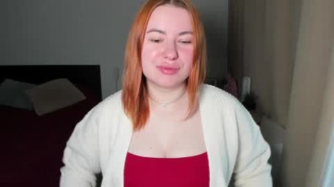 Snapshot of desirelayla chatting on 05-15-26, 06:42 LAYLA online show from 05-15-26, 06:42