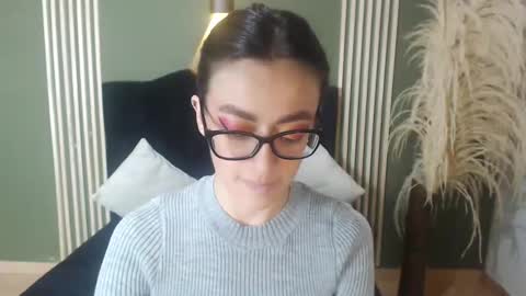 Desiring Angel online show from 01-17-25, 06:54