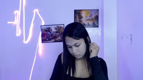 Snapshot of dess_morena chatting on 07-01-26, 08:38 Dess online show from 07-01-26, 08:38