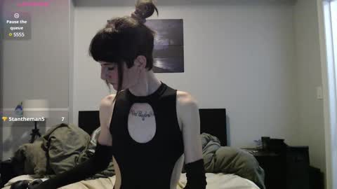 DessaMaii online show from 01-28-25, 01:29