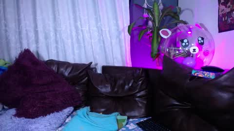 Snapshot of desthnick chatting on 01-02-25, 04:52 Independent model online show from 01-02-25, 04:52