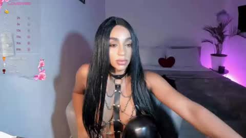 Destinne Mill online show from 11-16-25, 03:12