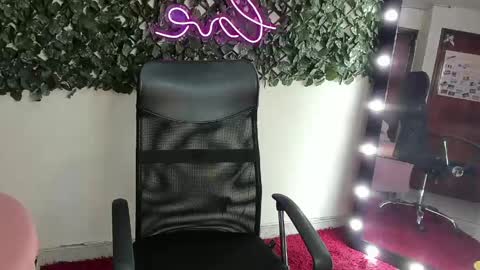 Destiny online show from 05-07-26, 11:59