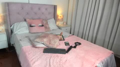 destinysweet21 online show from 08-05-26, 11:06