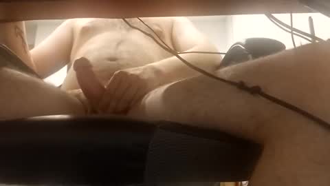 Snapshot of destroyingunit chatting on 11-27-25, 09:44 destroyingunit online show from 11-27-25, 09:44