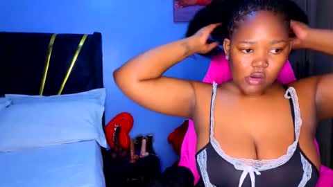 Snapshot of dette_dimples chatting on 06-28-26, 12:55 Dette online show from 06-28-26, 12:55
