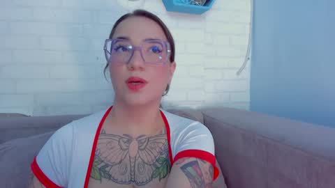 Snapshot of deva_blue chatting on 01-29-25, 04:36 Deva Blue online show from 01-29-25, 04:36