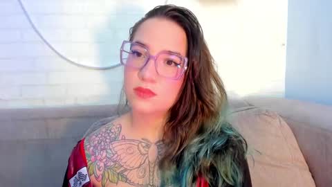 Snapshot of deva_blue chatting on 02-27-25, 04:31 Deva Blue online show from 02-27-25, 04:31