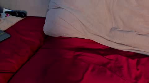 Snapshot of deva_blue chatting on 03-04-25, 06:37 Deva Blue online show from 03-04-25, 06:37