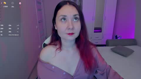 Snapshot of devil_mixie chatting on 12-20-25, 02:46 devil_mixie online show from 12-20-25, 02:46