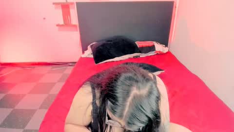 Snapshot of devilfox29 chatting on 02-27-25, 06:31 L I NA online show from 02-27-25, 06:31