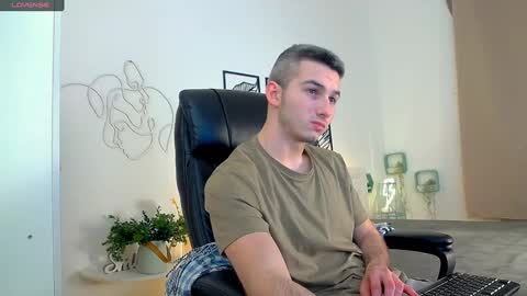 devin_ho online show from 01-23-25, 08:24