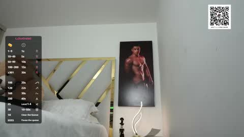 Snapshot of devin_hunter chatting on 05-19-26, 11:27 Devin Hunter online show from 05-19-26, 11:27