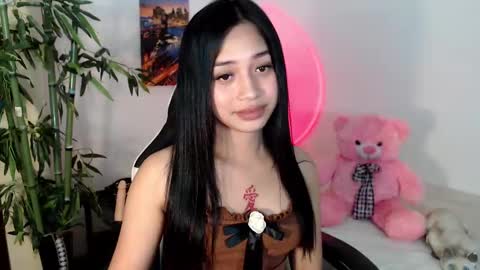 Snapshot of devine_goddessx chatting on 02-06-25, 06:13 Devine Greyson online show from 02-06-25, 06:13