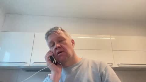 Devon online show from 12-22-25, 10:56