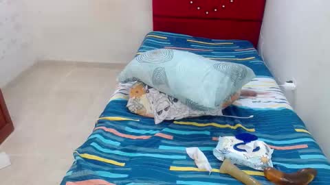 Devora.. online show from 03-12-26, 03:51