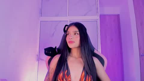Sara 3 online show from 05-30-26, 10:07