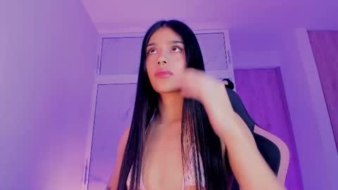 Snapshot of devours_fire chatting on 06-22-26, 03:58 Sara 3 online show from 06-22-26, 03:58