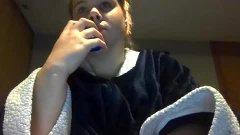 devykitten online show from 01-30-25, 03:55